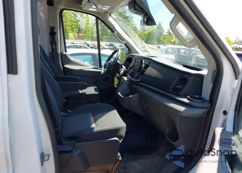 2023 Ford Transit-250 z USA, uszkodzony, nr VIN 1FTBR1CG1PKA34203